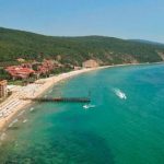 На курорте в Болгарии бывший военный открыл стрельбу