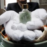 Корейцы превращают прах родственников в бисер и бусы
