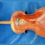 Нашлась скрипка руководителя оркестра на «Титанике»